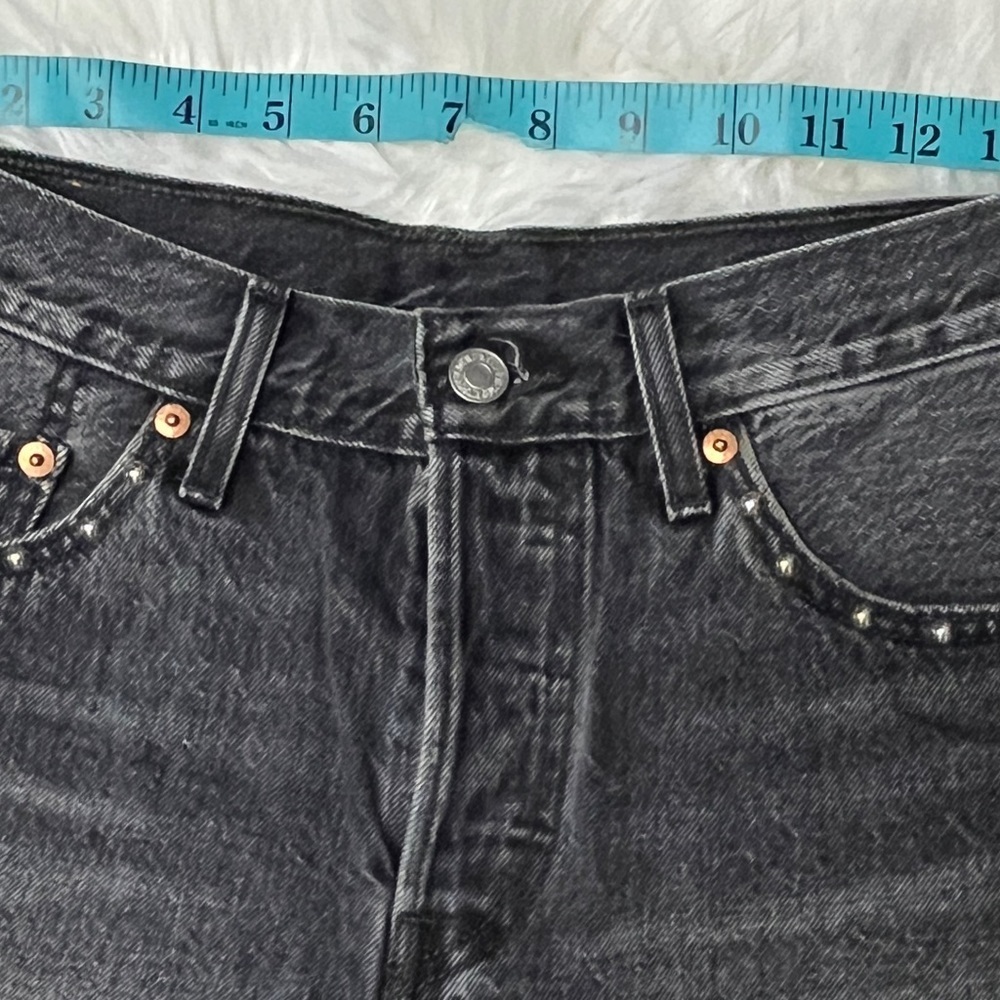 Levi's 501 High Rise Distressed Jean Shorts - Size 27 - Picture 5 of 13
